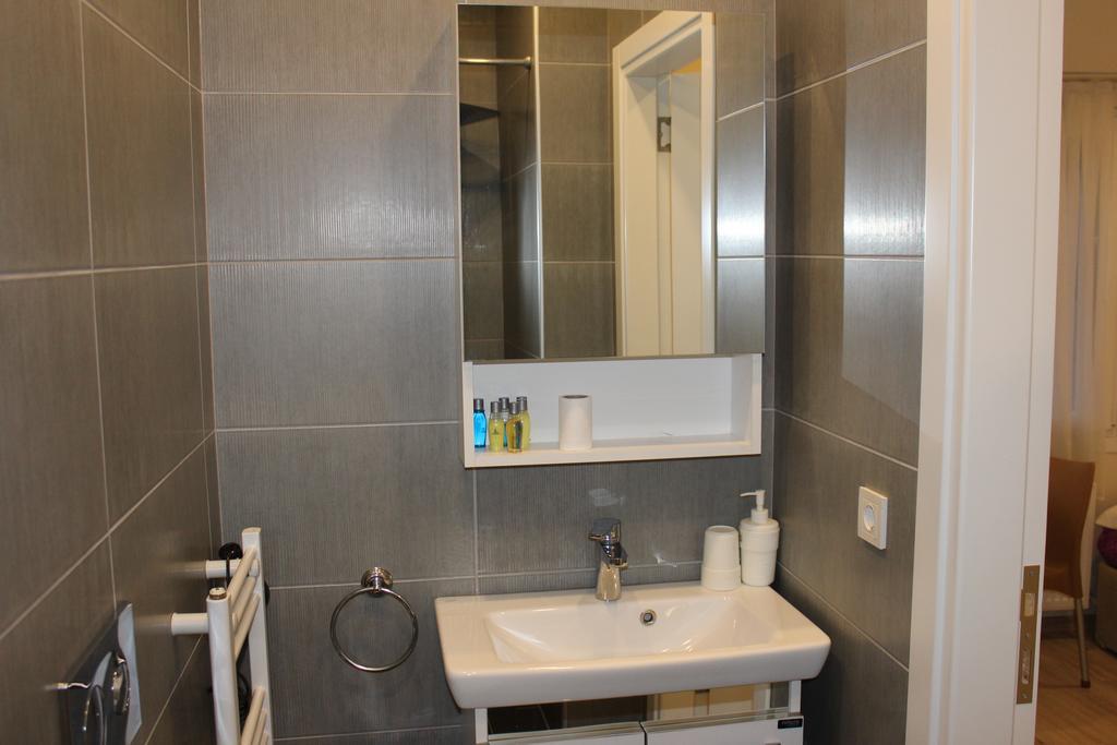 Cicekli Yali Hotel Buyukada Island Rom bilde